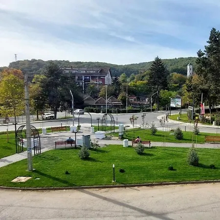 Lux Novi Park Vrdnik