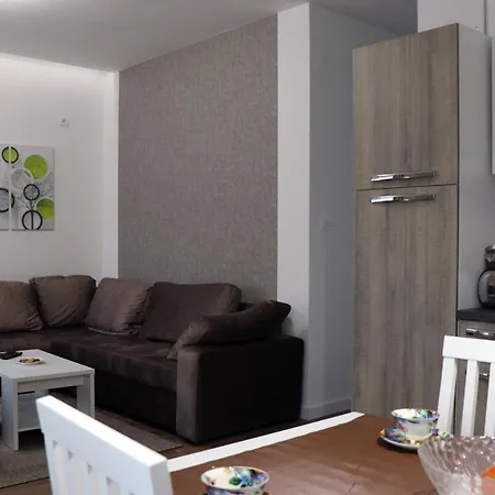 Lux Novi Park Vrdnik