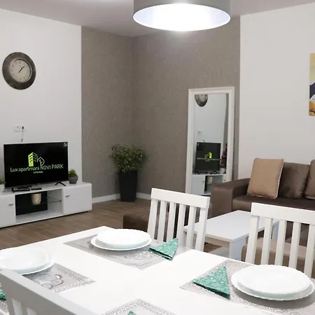 Appartement Lux Novi Park Vrdnik