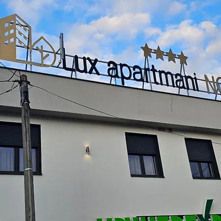 Appartement Lux Novi Park *