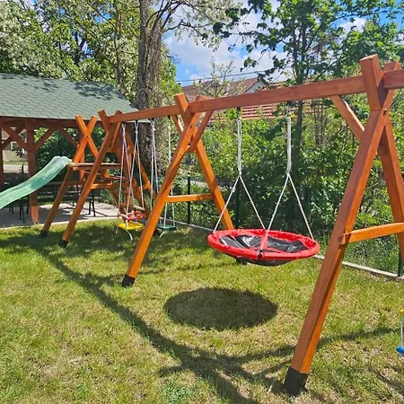 Lux Novi Park * Vrdnik
