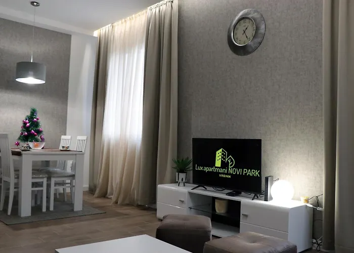 Lux Novi Park Apartman Rednek