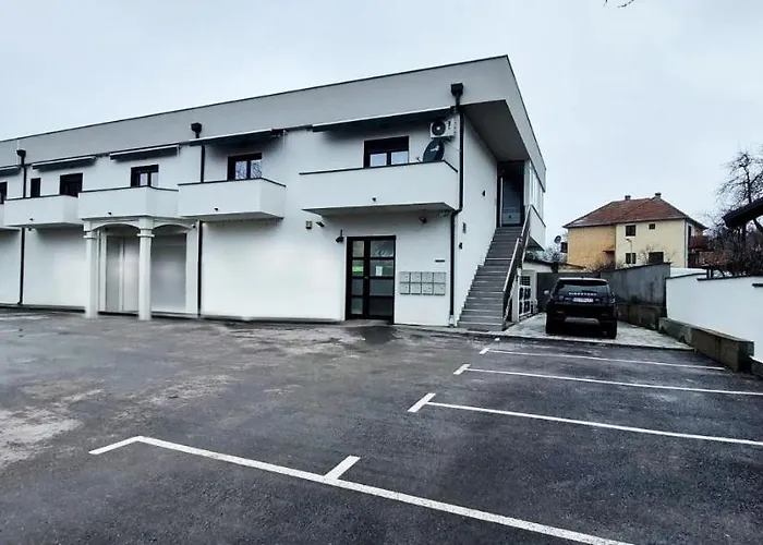 Lux Novi Park Apartman