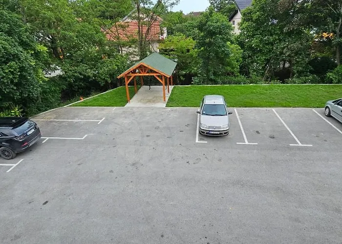 Apartman Lux Novi Park