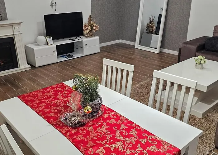 Lux Novi Park * Rednek